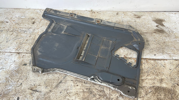 BMW E92 E90 335xi N55 Manual Transmission Center Under Tray/Splash Shield 7146363