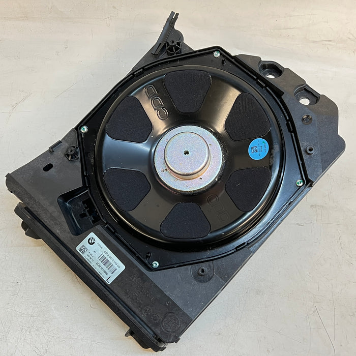 BMW F3X/F80/F82/F22/F23/F87 HIFI SUBWOOFER LEFT 9210149