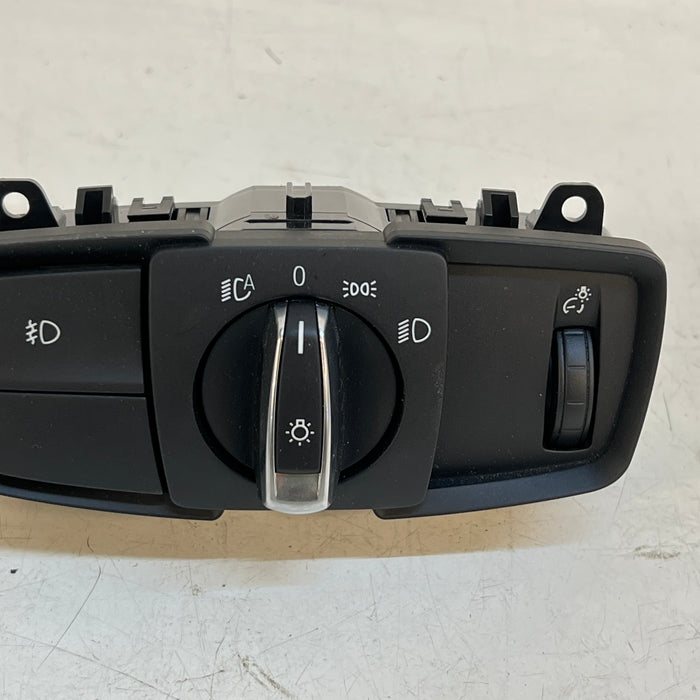 BMW F3X LIGHT SWITCH 6847506