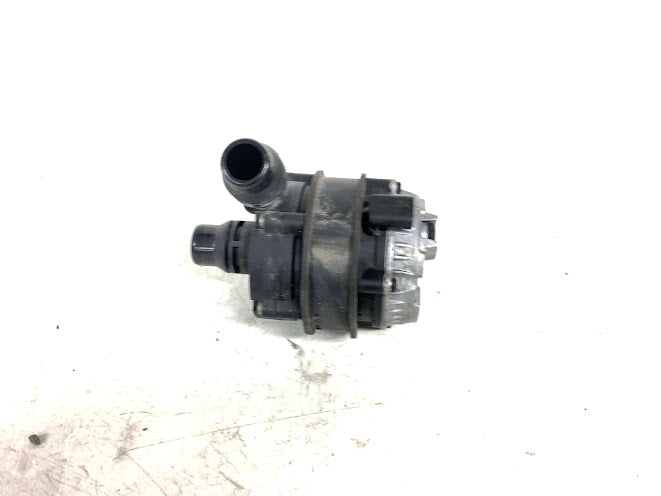 BMW F30 F31 F32 F33 F34 F36 3 & 4 Series 430xi  B46 S55 Auxiliary Electric Water Pump 8637953