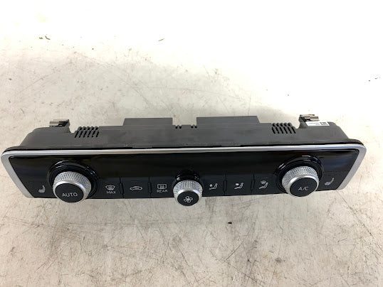 Audi 8V RS3 HVAC Climate Control Buttons 8V0820043