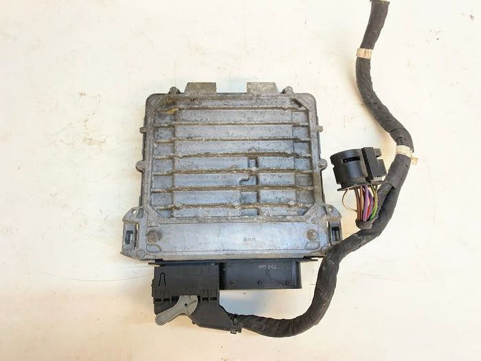 Mercedes-Benz C117 CLA250 Engine DME/ECU A2709000900