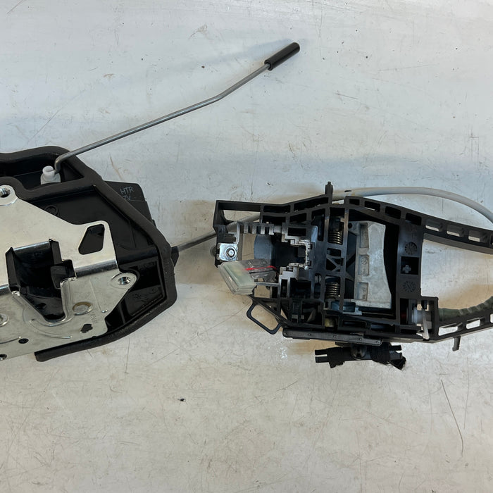 BMW F30/F31/F34/F36/F80 DOOR LOCK ACTUATOR & CARRIER REAR LEFT 7229459