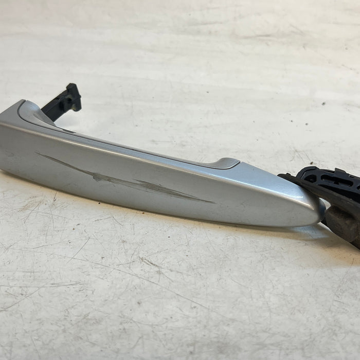 BMW F30 DOOR HANDLE FRONT LEFT 51217326917 - Glacier Silver Metallic (A83)