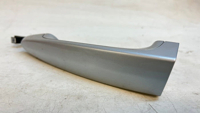 BMW F30 DOOR HANDLE REAR LEFT 51210445185 - Glacier Silver Metallic (A83)