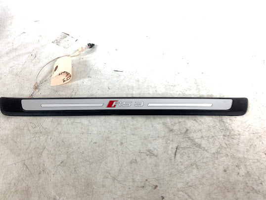 Audi 8V RS3 Right/Passenger Side Front Illuminated Door Sill 8V4947418C *DAMAGED*