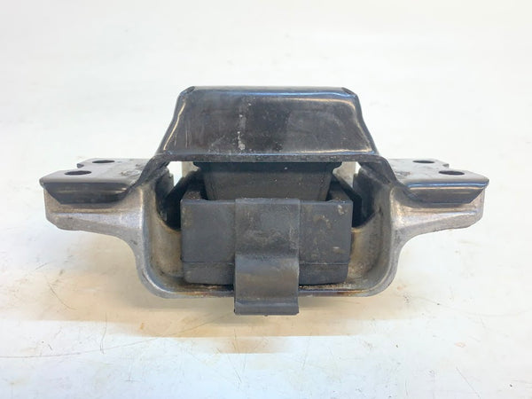 Audi 8U Q3 Left/Driver Side Engine Mount 3G0199555