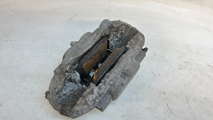 BMW F30 F31 F32 F33 F34 F36 335i/435i/340i/440i Left Front Brembo Brake Caliper 6850931