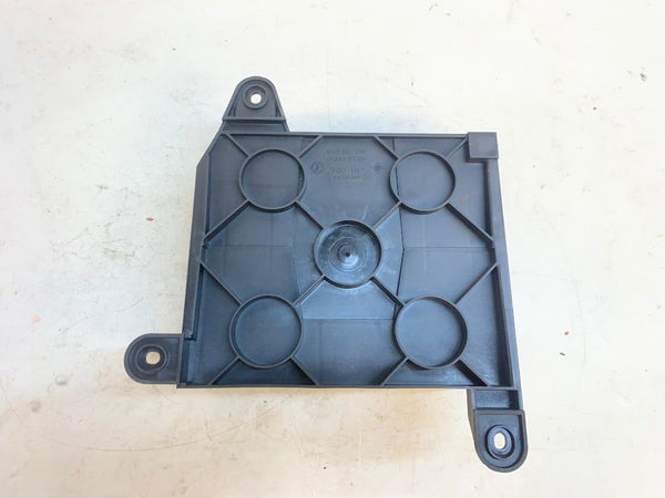 Audi 8U Q3 Radio Head Unit Bracket 8U0907368