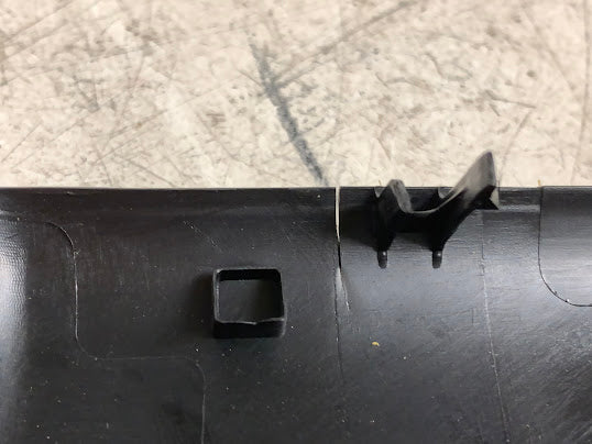 Audi 8V RS3 Interior Rear View Mirror Cover Trim Black 8V5907299 *Damaged*