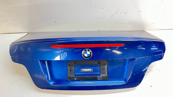 BMW E82 1 Series Trunk Lid W/ M Sport Spoiler Le Mans Blue (381) 41627252209