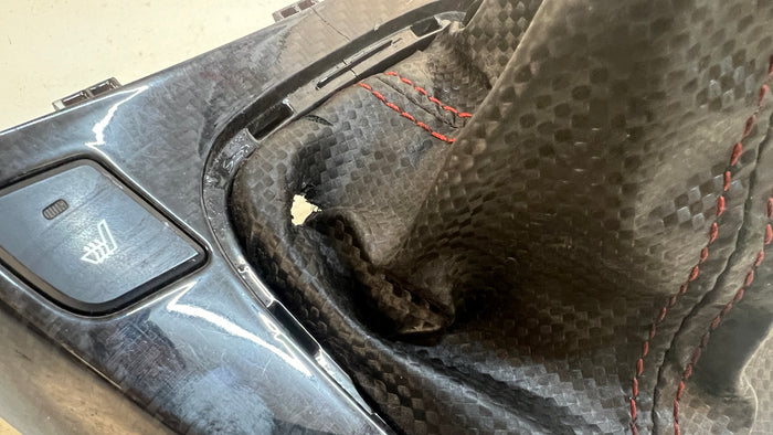 Hyundai BK1/BK2 Genesis Coupe Automatic Shifter Trim & Shift Boot Carbon Fiber 84650-2M000 *Damage*