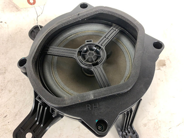 Hyundai BK1/BK2 Genesis Coupe Rear Right Side Speaker 96330-2M250