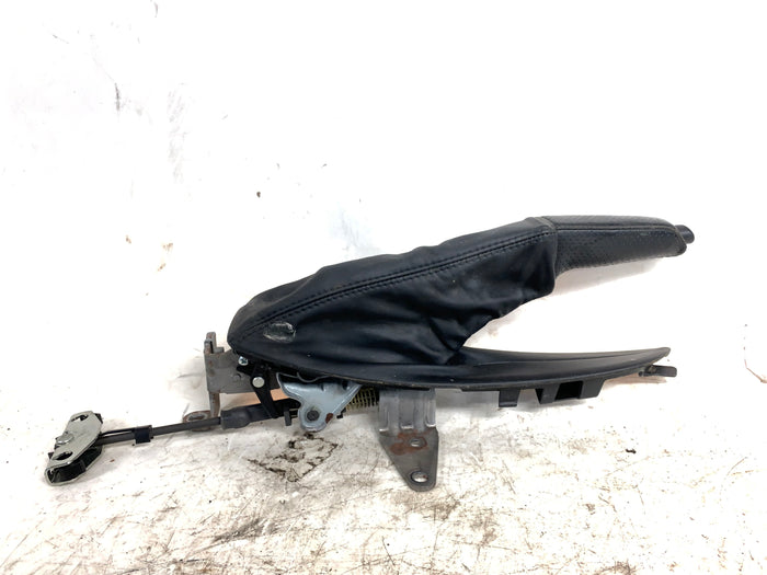 BMW E82 E88 135i 128i M Sport Perforated Parking Brake Handle & Leather Boot 8036111 *DAMAGED*