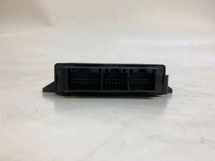 Audi 8U Q3 Parking Distance Control/PDC Module 8X0919475Q