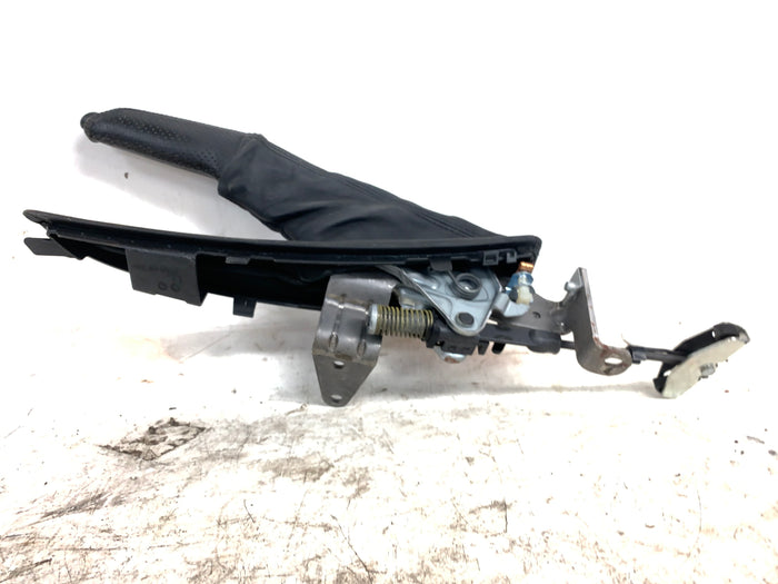 BMW E82 E88 135i 128i M Sport Perforated Parking Brake Handle & Leather Boot 8036111 *DAMAGED*