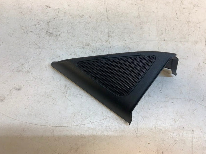 Audi 8U Q3 Left/Driver Side Front Door Tweeter Grille Trim 8U0035423A