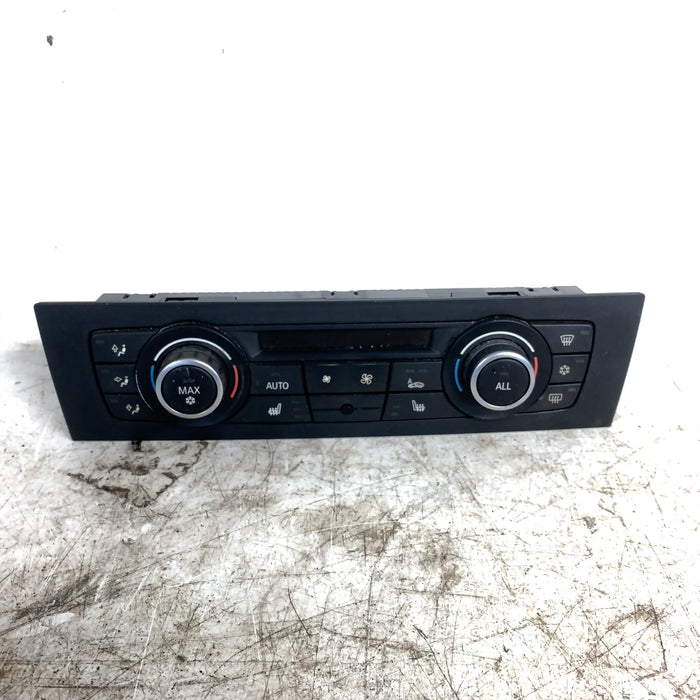 BMW E82 E88 135i 128i Climate Control/HVAC Panel W/Heated Seat Buttons 9248580