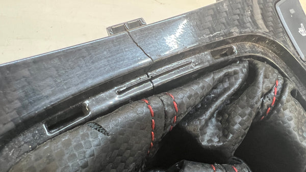 Hyundai BK1/BK2 Genesis Coupe Automatic Shifter Trim & Shift Boot Carbon Fiber 84650-2M000 *Damage*
