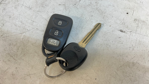 HYUNDAI BK1 GENESIS COUPE KEY FOB & KEY