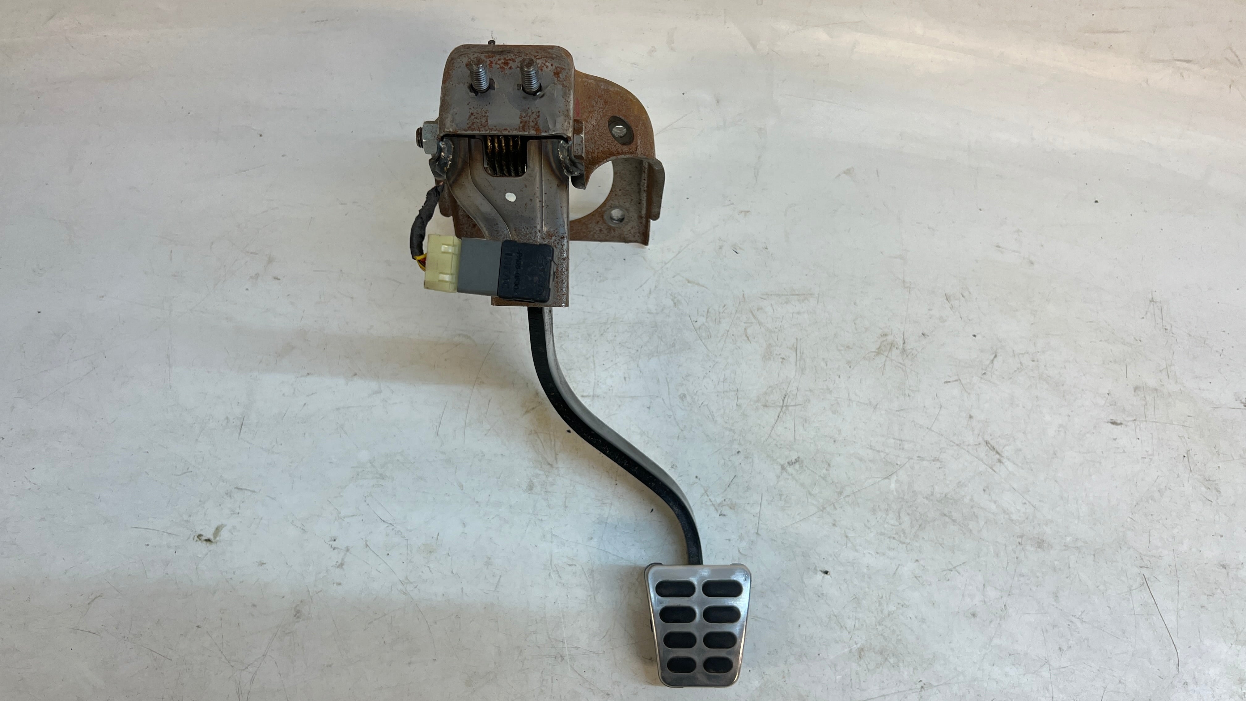 HYUNDAI BK1 GENESIS COUPE MANUAL BRAKE PEDAL – Proper Parts Co