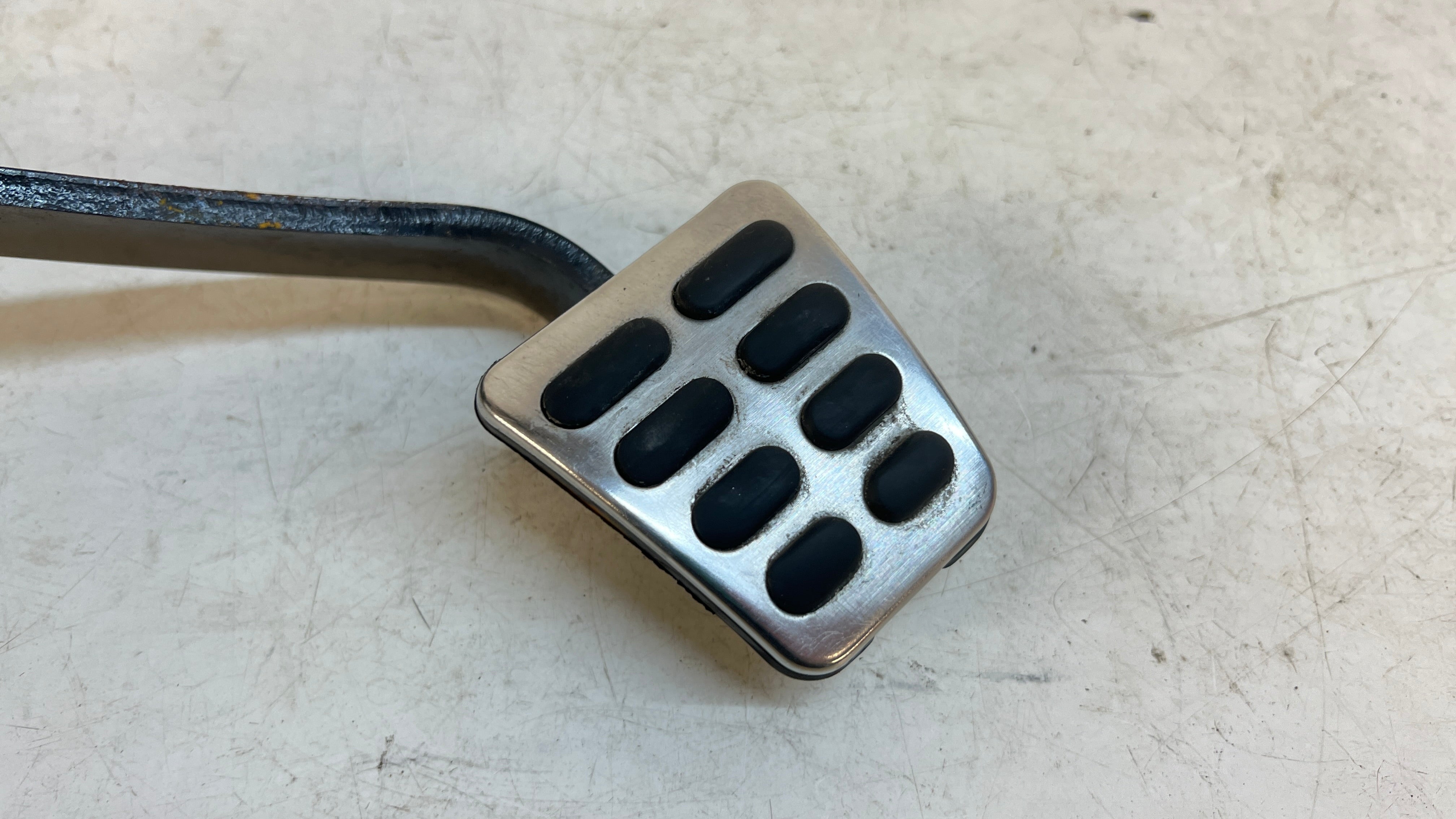 HYUNDAI BK1 GENESIS COUPE CLUTCH PEDAL – Proper Parts Co