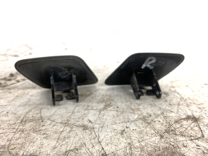 BMW E82 E88 135i 128i M Sport Front Bumper Headlight Washer Trim Covers Set Black Sapphire Metallic (475) 61677837431/61677837432
