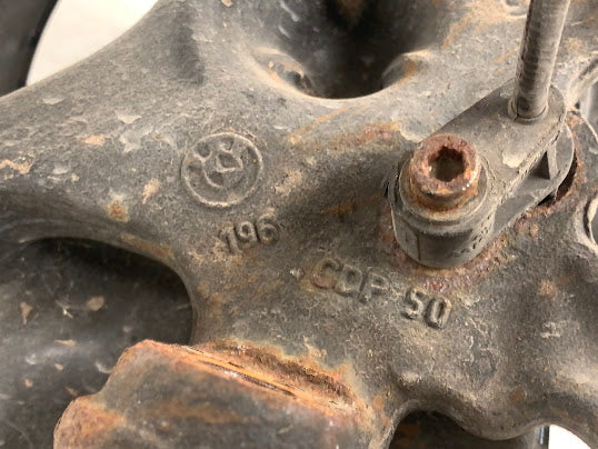 BMW E46 330ci 328ci 325ci 323ci 320i RWD Right/Passenger Side Front Knuckle/Spindle/Hub 31211096430