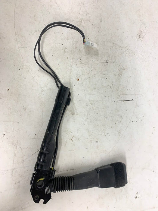 BMW F30 F31 F32 F34 F36 3 & 4 Series Right/Passenger Side Front Seatbelt Buckle 34110144/72117259388