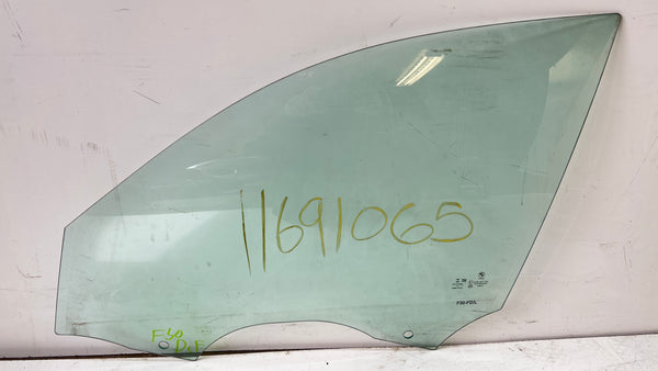 BMW F30 DOOR WINDOW GLASS FRONT LEFT 51337259825