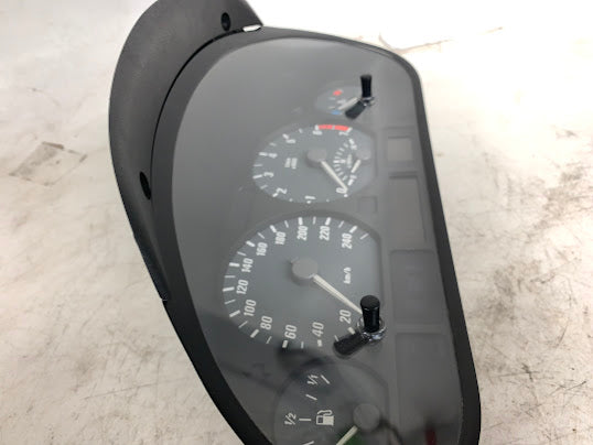 BMW E46 328ci/325ci/323ci Coupe/Convertible Automatic Transmission Gauge Cluster 6911307