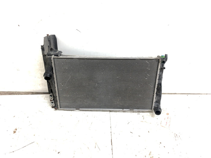 BMW E92 E90 E93 335xi 335i N54 N55 Manual Transmission Radiator & AC Condensor 9229021/17117558480