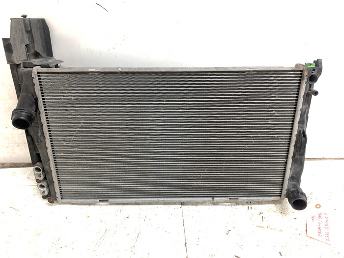 BMW E92 E90 E93 335xi 335i N54 N55 Manual Transmission Radiator & AC Condensor 9229021/17117558480