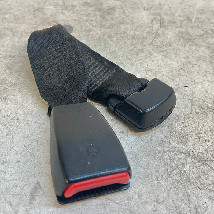 BMW E46 3 Series Sedan Coupe Rear Left/Driver Side Seatbelt Buckle 8242767