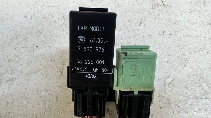 BMW E46 M3 / Z3 M / E39 M5 / S54/S62 FUEL PUMP RELAY 7892976