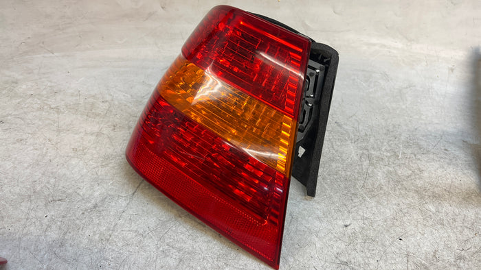 BMW E46 3 Series Sedan Facelift Left/Driver Side Outer Tail Light 6946533