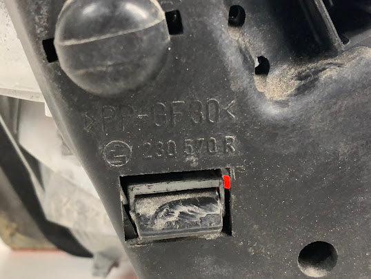 BMW E46 M3 330ci 325ci 323ci Coupe/Convertible Right Rear Inner Trunk Tail Light 63218364728