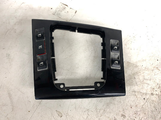 BMW E46 330i 328i 325i 323i Sedan/Wagon Shifter Bezel Trim High Gloss Black Schwarz 51168234708