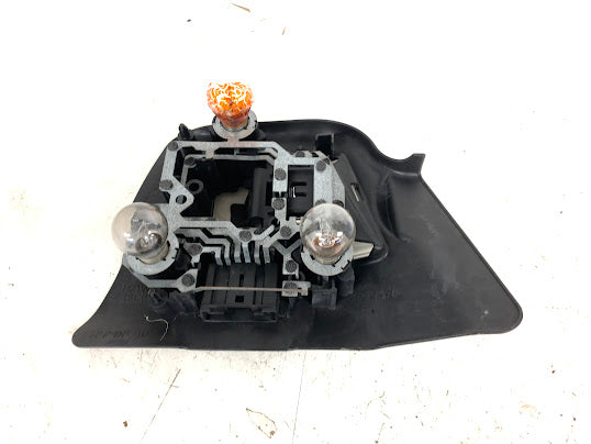 BMW E46 325ci 330ci 328ci 323ci M3 Coupe Pre-LCI Left/Driver Side Halogen Tail Light Bulb Socket Holder 8364729
