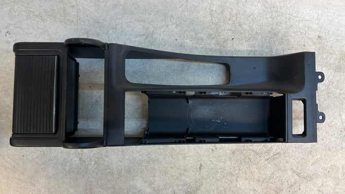 BMW E46 330Ci 328i 325i 323i 320i M3 Sedan/Coupe/Wagon Black Center Console 8213680