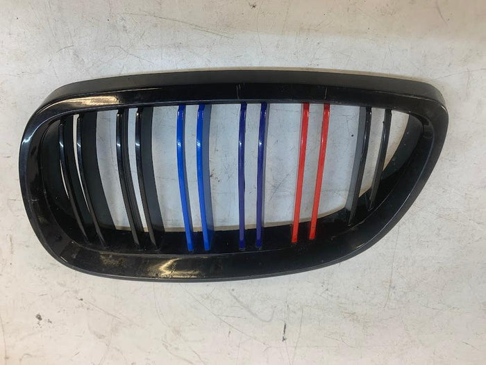 BMW E92 E93 M3 335i 328i Pre-LCI Front Bumper Kidney Grilles