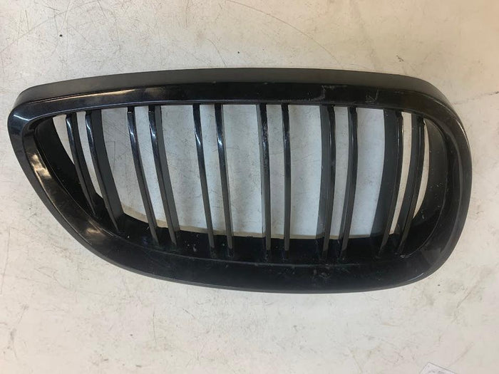 BMW E92 E93 M3 335i 328i Pre-LCI Front Bumper Kidney Grilles