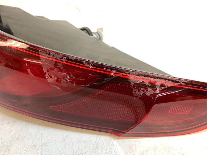 2019 Alfa Romeo 952 Giulia Ti Right/Passenger Side Outer Tail Light 20690208 *NOTE*