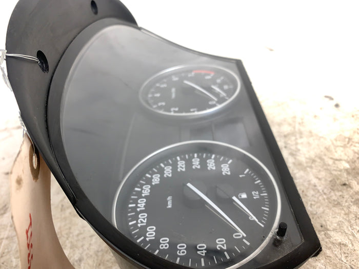 BMW E92 E90 E93 335i 335xi Gauge Cluster KPH 9187082