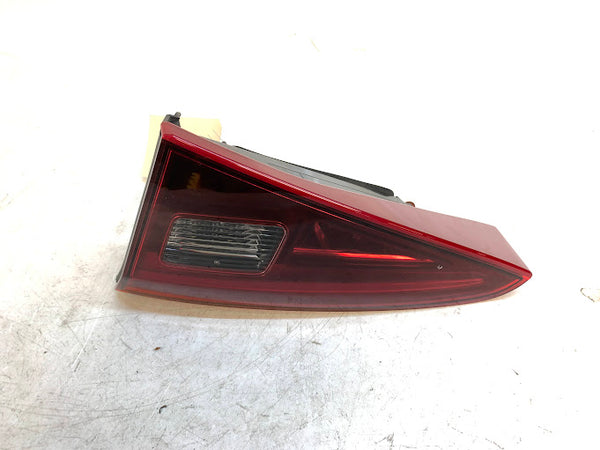 2019 Alfa Romeo 952 Giulia Ti Right/Passenger Side Inner Trunk Tail Light 20700208