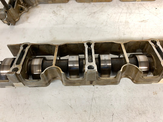 BMW E82 E88 135i N54 Engine Exhaust Camshaft And Ledger