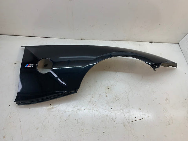 BMW E85/E86 Z4 Right/Passenger Side Fender Black Sapphire Metallic (475) 41357053328