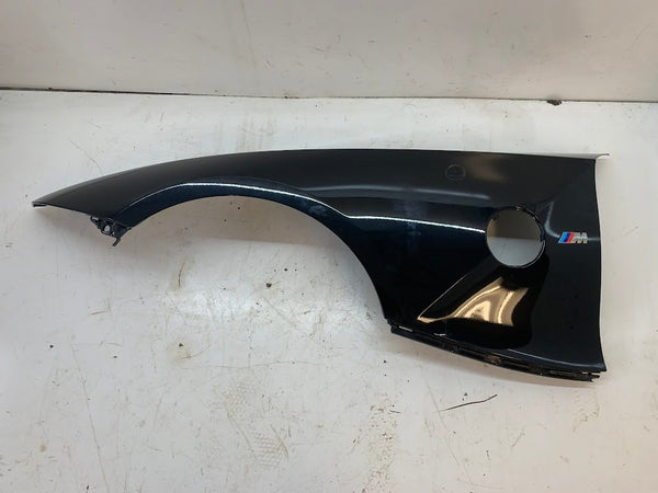 BMW E85/E86 Z4 Right/Passenger Side Fender Black Sapphire Metallic (475) 41357053327