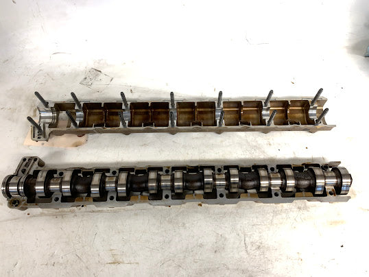 BMW E82 E88 135i N54 Engine Intake Camshaft And Ledger