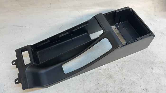 BMW E46 Sedan Coupe CENTER CONSOLE 51168234154 *Near New*